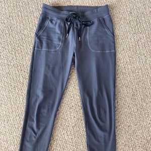 ZYIA Gray Unwind Joggers